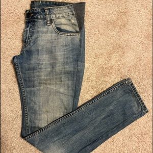 Levi’s 567 Straight Jean W30